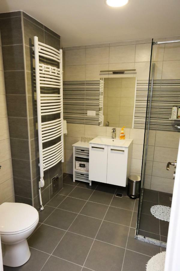 Apartman Kupa Karlovac Exteriör bild