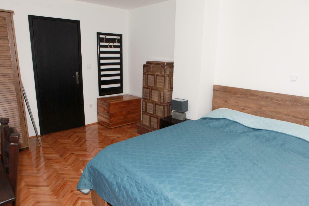Apartman Kupa Karlovac Exteriör bild