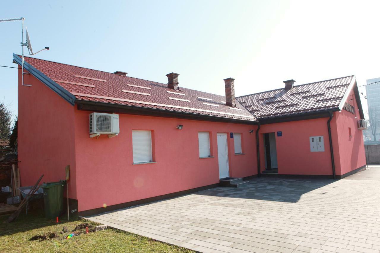 Apartman Kupa Karlovac Exteriör bild