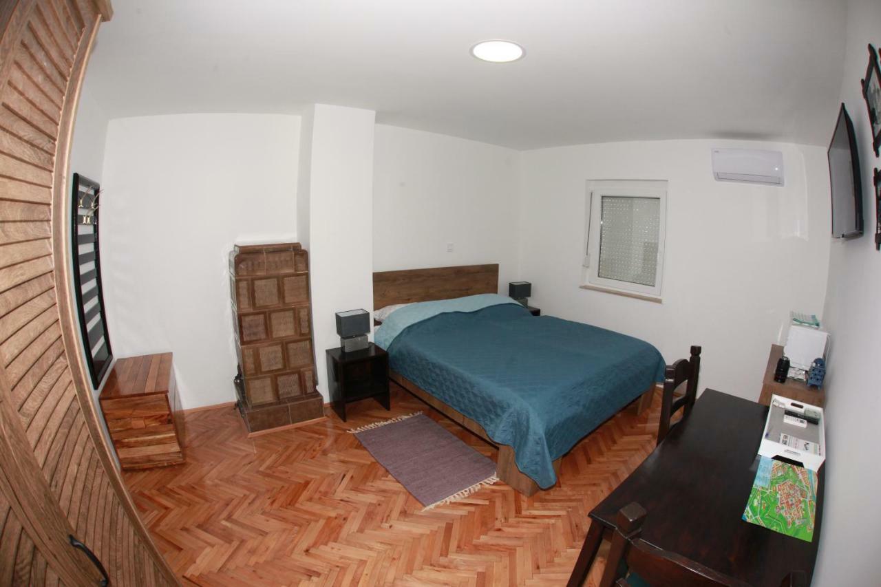 Apartman Kupa Karlovac Exteriör bild