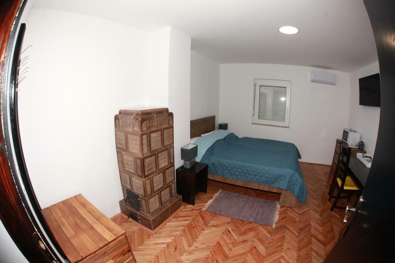 Apartman Kupa Karlovac Exteriör bild