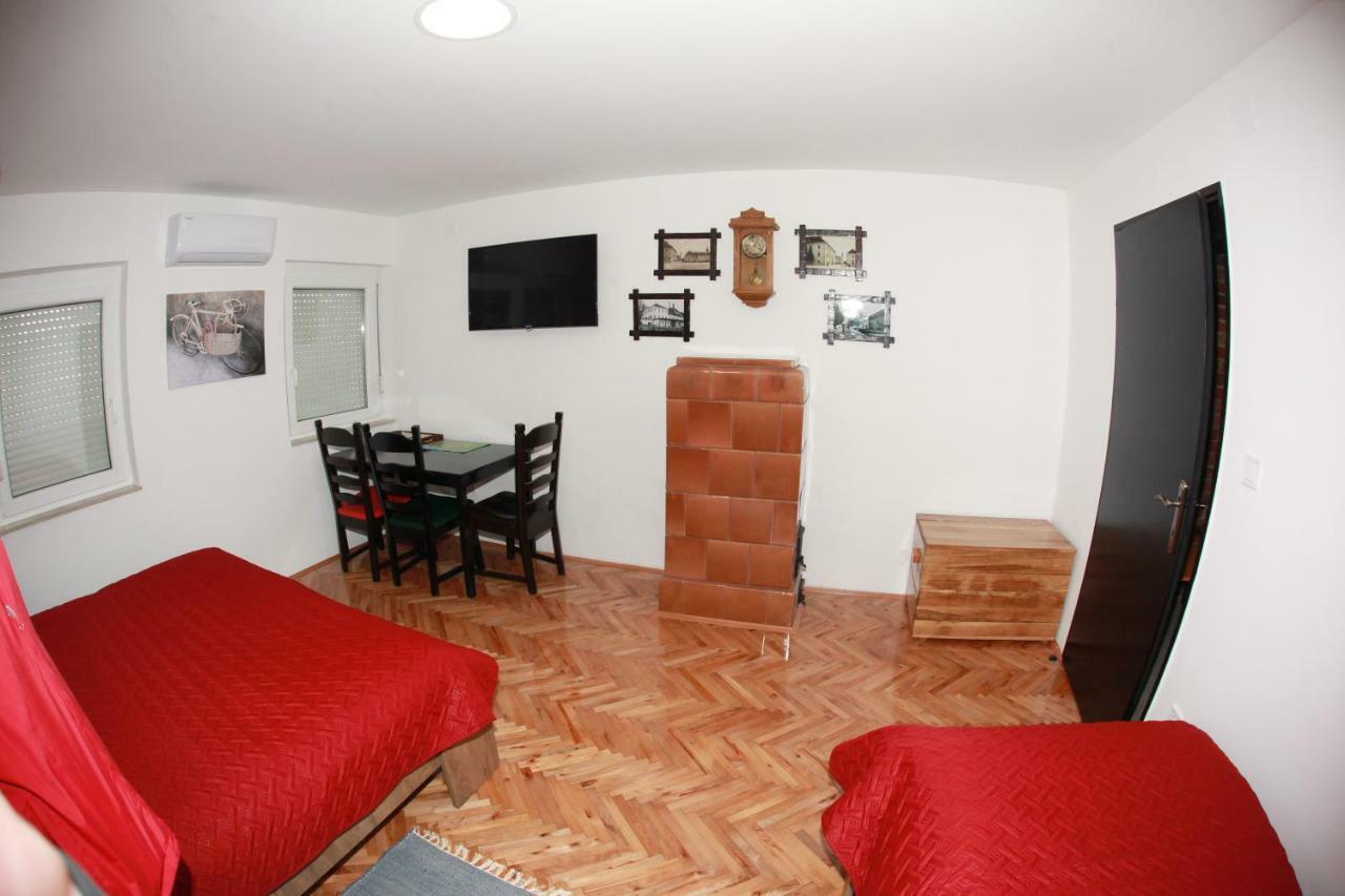 Apartman Kupa Karlovac Exteriör bild