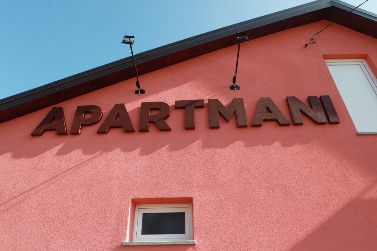 Apartman Kupa Karlovac Exteriör bild